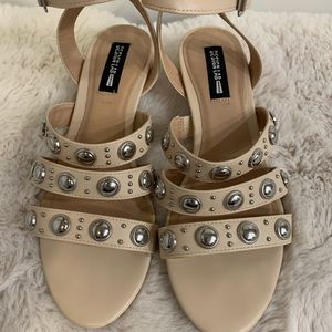DESIGN LAB - Gigi Strappy Studded Heeled Sandals